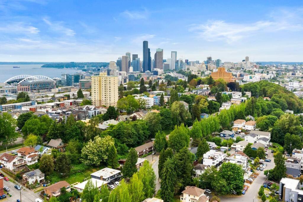 Hillside In Seattle - Updated And Well Appointed. Eksteriør bilde